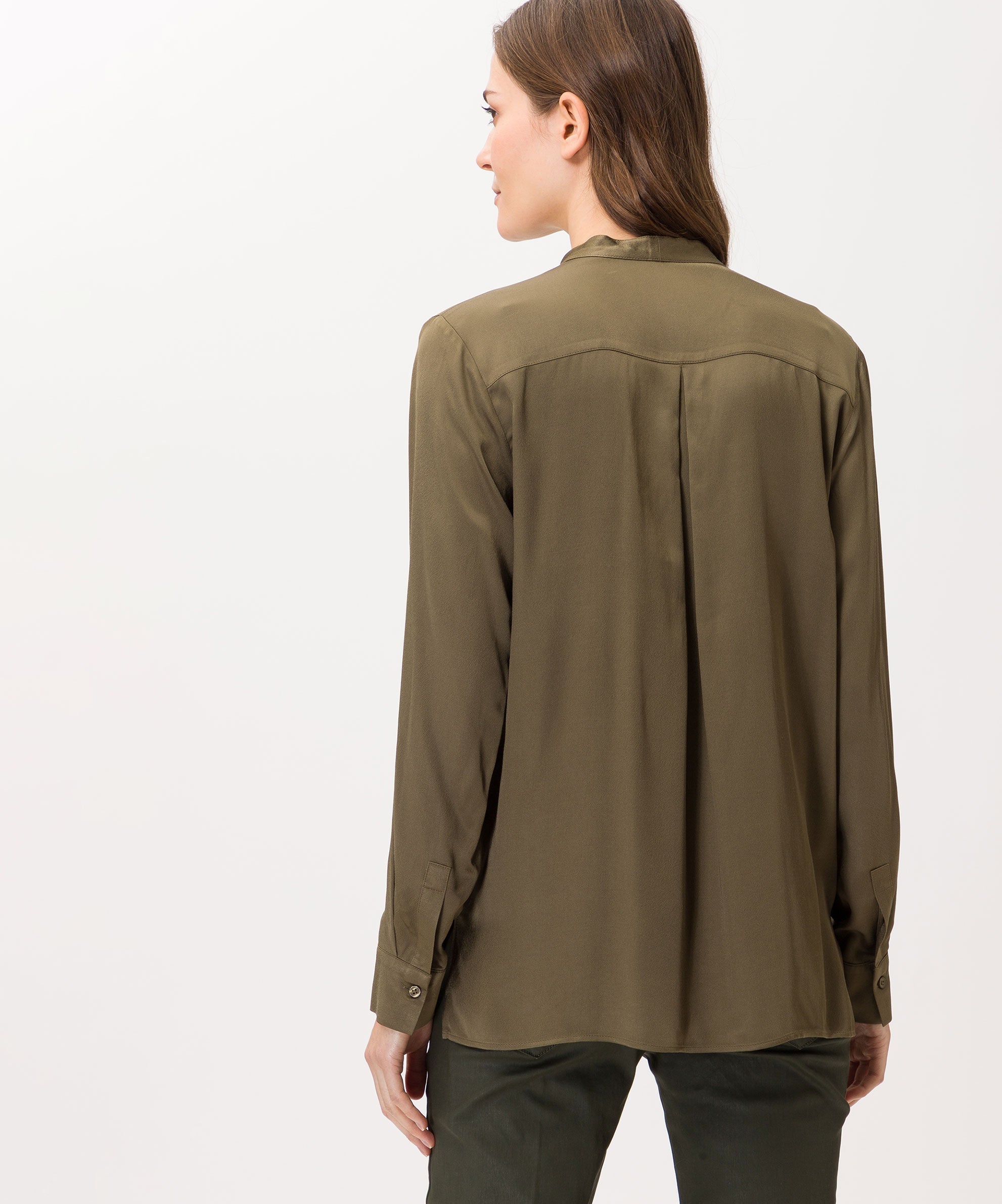 499184-VELVET-33_03.jpg