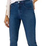 707000-MARY-25_07.jpg