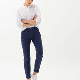 713208-MARYS362-23_02.jpg