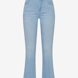 (71-7928) Shakira Free to Move Ultralight Slim Fit Pant