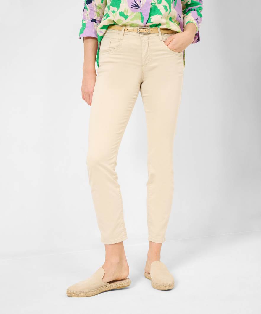 717948-SHAKS303-60_12.jpg
