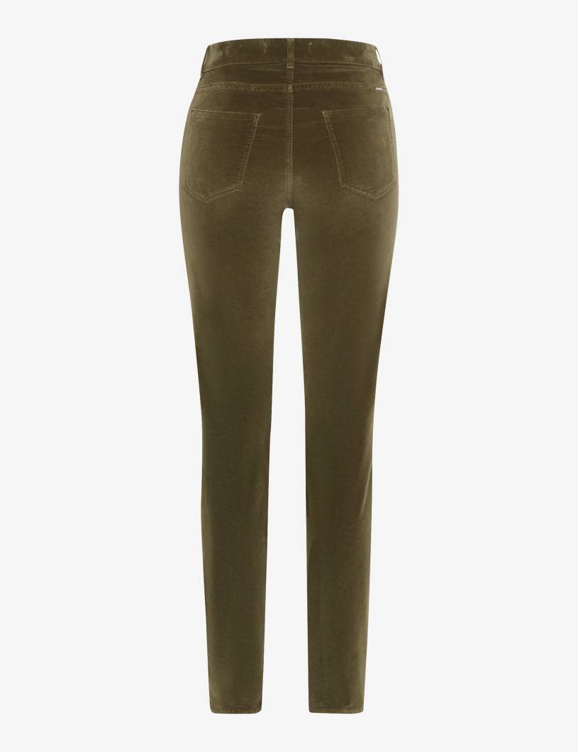 751038-SHAK608-33_01.jpg