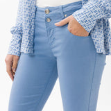 793654-SHAK168-28_04.jpg