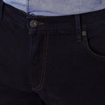 806450-CHUCK-22_02.jpg