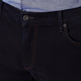 806450-CHUCK-22_02.jpg