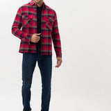 816307-CHUCK-25_04.jpg