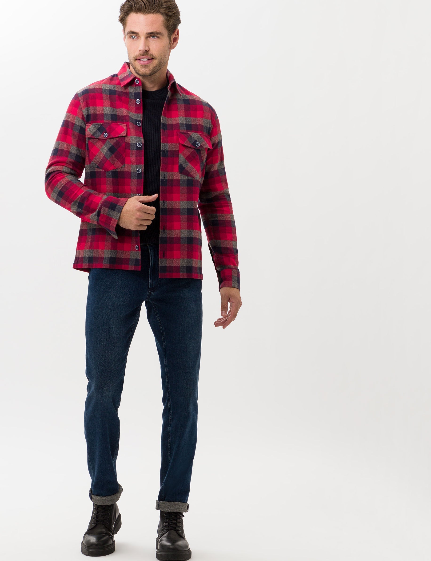 816307-CHUCK-25_04.jpg
