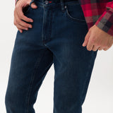 816307-CHUCK-25_05.jpg