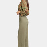 Wide Leg Cargo Capri Pants