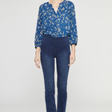 Pull-On Marilyn Straight Jeans